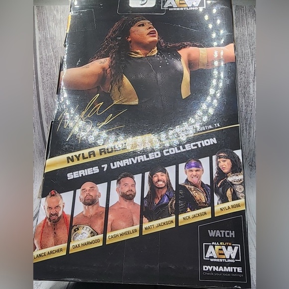 AEW Nyla Rose #58 Unrivaled Collection Series 7 Action Figure Jazwares - Picture 3 of 3